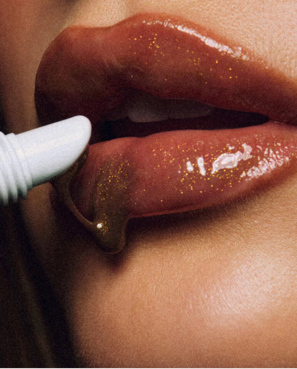 Cinnamon roll peptide lip treatment limited edition