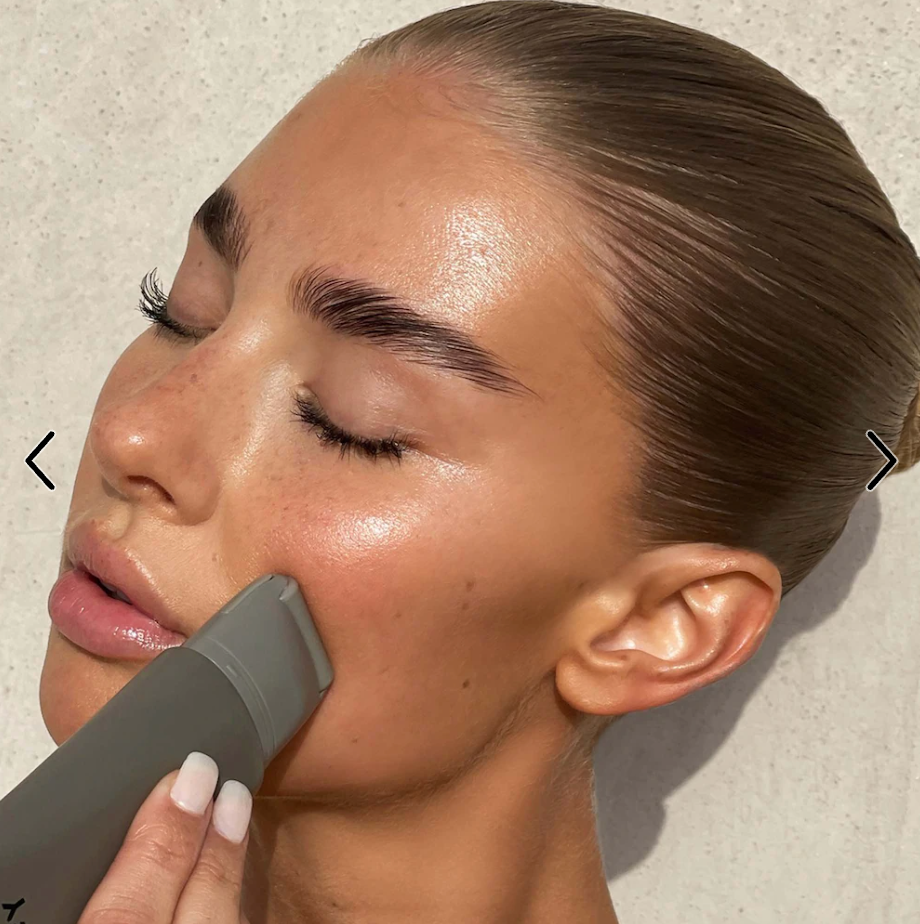 REFY - Glow and Sculpt Face Serum Primer with Niacinamide