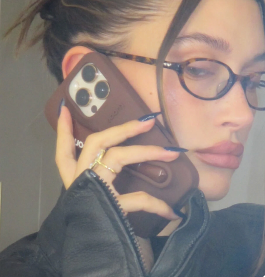 Fall lip case